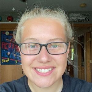 Meet your Posher, Natalie